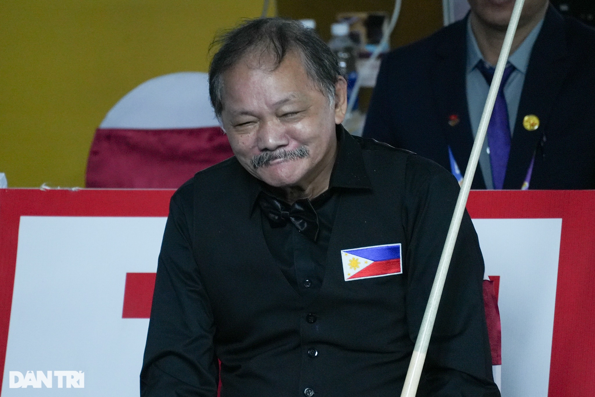Khoảnh khắc huyền thoại Efren Reyes thua cơ thủ Việt Nam tại SEA Games 31 - 6 Khoảnh khắc huyền thoại Efren Reyes thua cơ thủ Việt Nam tại SEA Games 31 - 6