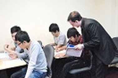 Học tiếng Anh trong môi trường quốc tế chuyên nghiệp