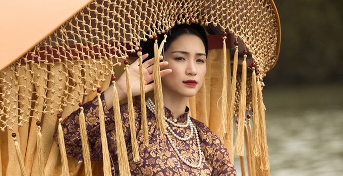 Hòa Minzy tiết lộ con người thật khi không còn bạn bè, showbiz - Ảnh 5. Hòa Minzy tiết lộ con người thật khi không còn bạn bè, showbiz - Ảnh 5.