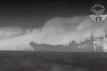 Ukraine tung xuồng tự sát, đánh chìm tàu chiến Nga ở Biển Đen