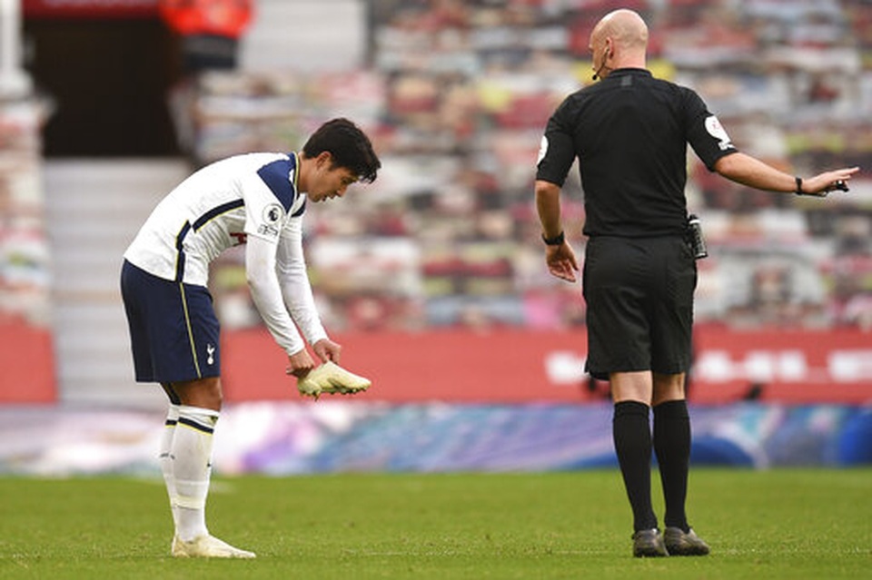 Những khoảnh khắc Man Utd bị Tottenham chà đạp tại Old Trafford - 18 Những khoảnh khắc Man Utd bị Tottenham chà đạp tại Old Trafford - 18