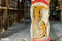 Lưu giữ hơn 100 nhà rông với họa tiết kỳ lạ của người Ba Na