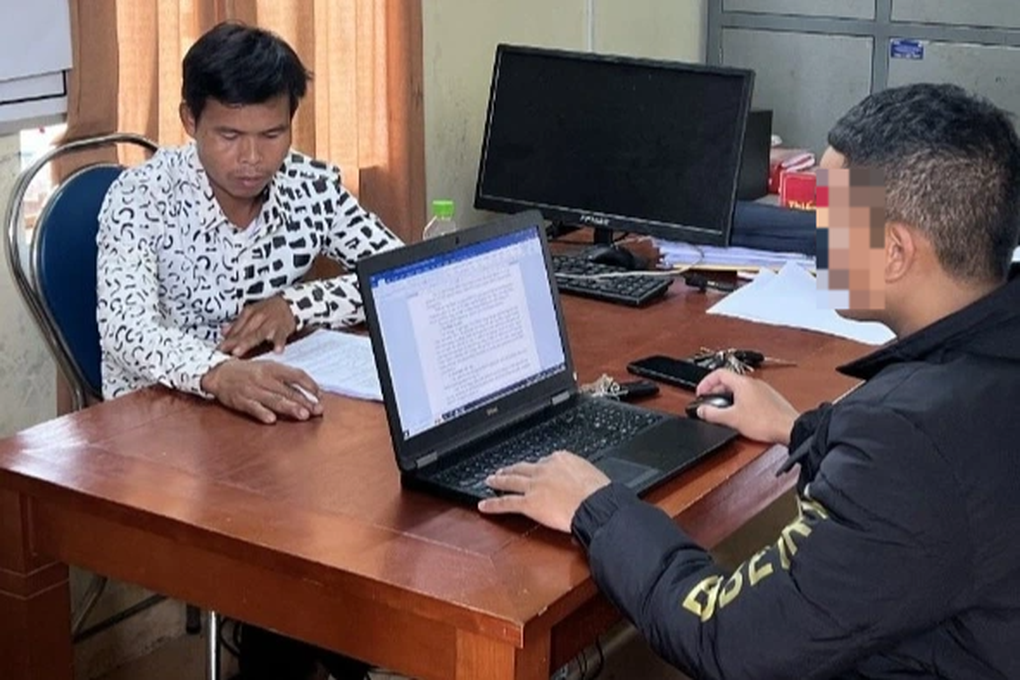 Chồng dùng búa sát hại vợ dã man, khiến 3 con nhỏ bơ vơ - 1