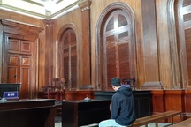 Đăng “ảnh nóng” của bạn gái lên Facebook để làm nhục