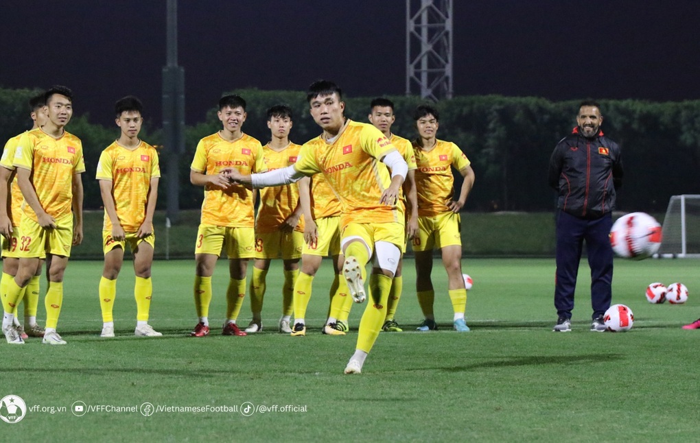 U23 Việt Nam đón tin vui, quyết ghi bàn vào lưới Kyrgyzstan - 7 U23 Việt Nam đón tin vui, quyết ghi bàn vào lưới Kyrgyzstan - 7