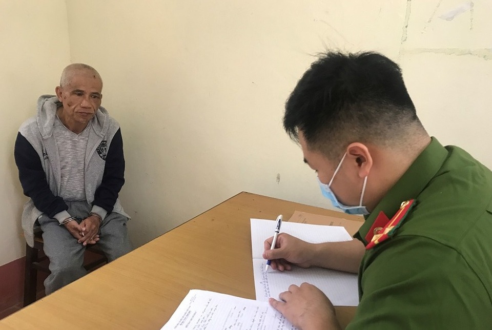 Nghịch tử sát hại bố đẻ - 1 Nghịch tử sát hại bố đẻ - 1