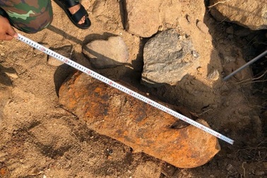 Phát hiện vật thể nghi là bom gần hiện trường vỡ hồ chứa nước ở Lâm Đồng