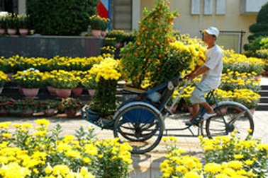 Huế rộn ràng vào Xuân