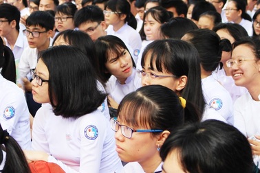 Sở GD-ĐT Khánh Hòa: “Học sinh không nhấn like Facebook có nội dung nguy hại”