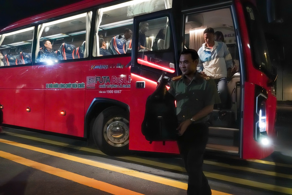 Có thể xem xét cho phép làm việc từ xa đối với cán bộ luân chuyển xa nhà - 9 Có thể xem xét cho phép làm việc từ xa đối với cán bộ luân chuyển xa nhà - 9