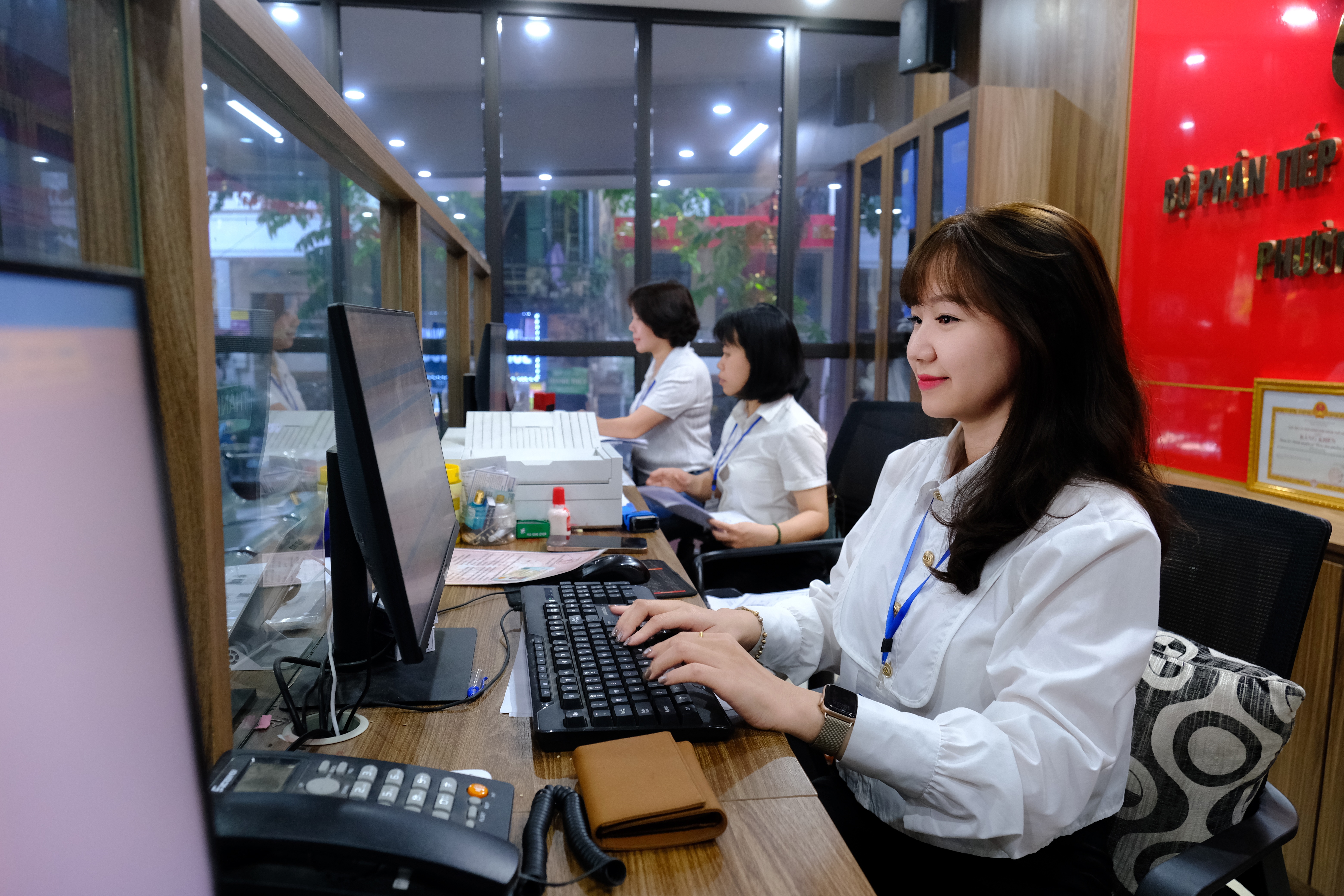 Biên chế, lương ngạch bậc "kìm chân" vị trí việc làm đã... 20 năm