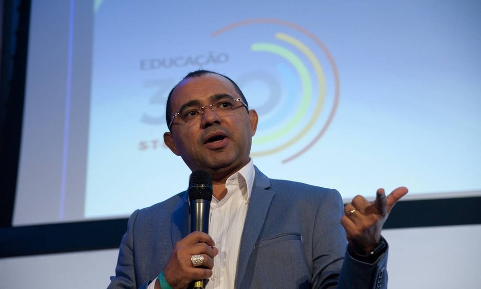 Nhiều chuyên gia hàng đầu thế giới đến Việt Nam bàn chuyện đạo đức AI - 2 Nhiều chuyên gia hàng đầu thế giới đến Việt Nam bàn chuyện đạo đức AI - 2