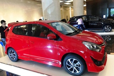 Mua ô tô mới, dân Việt phải đợi khoảng 11 ngày mới được giao xe