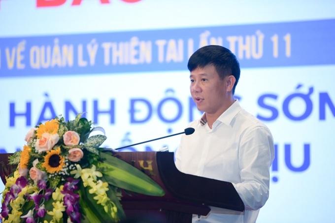Ông Phạm Đức Luận, Cục trưởng Cục Quản lý đê điều và Phòng, chống thiên tai (Bộ NN-PTNT) phát biểu khai mạc họp báo.