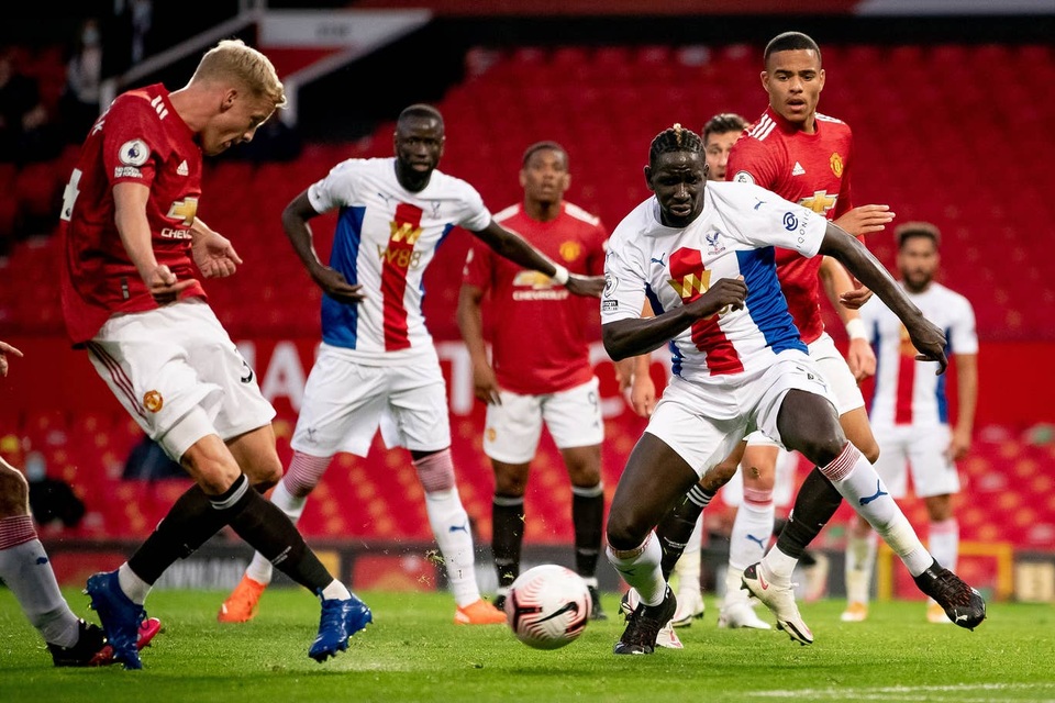 Lối chơi vô hồn, Man Utd thêm một lần nữa thua Crystal Palace - 18 Lối chơi vô hồn, Man Utd thêm một lần nữa thua Crystal Palace - 18