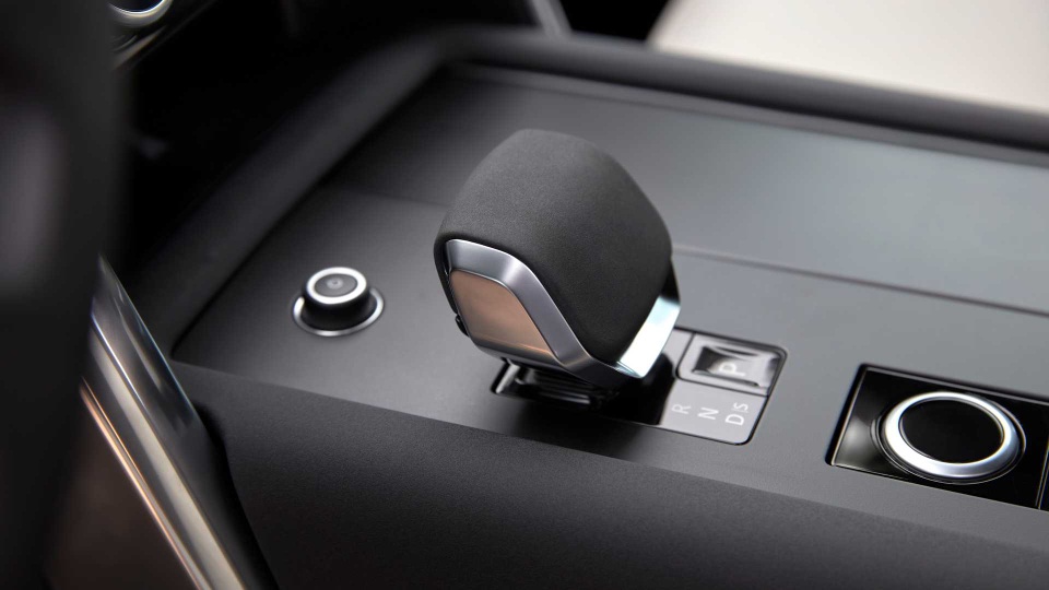 Land Rover Discovery 2021 - động cơ mới, diện mạo mới - 19