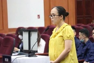 Chạy bệnh án tâm thần bất thành, vợ “siêu lừa” Nguyễn Thái Luyện hầu tòa