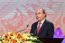 Thủ tướng: Khen thưởng phải đúng, trúng, kịp thời, tránh khen tràn lan!