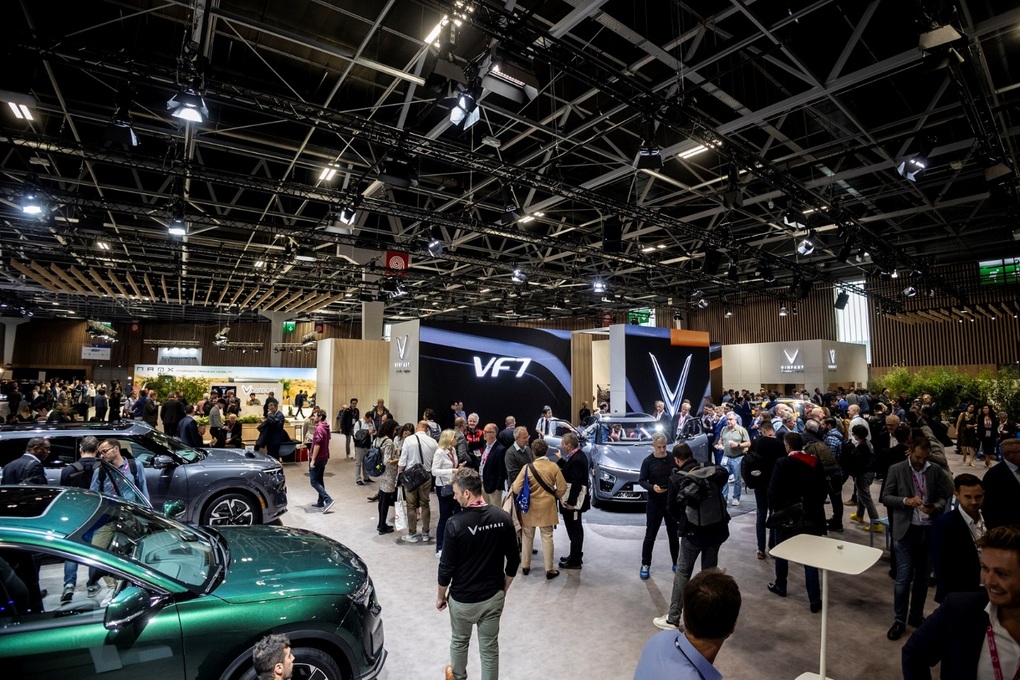 4 mẫu xe điện VinFast hút khách tại Paris Motor Show 2022 - 4 4 mẫu xe điện VinFast hút khách tại Paris Motor Show 2022 - 4