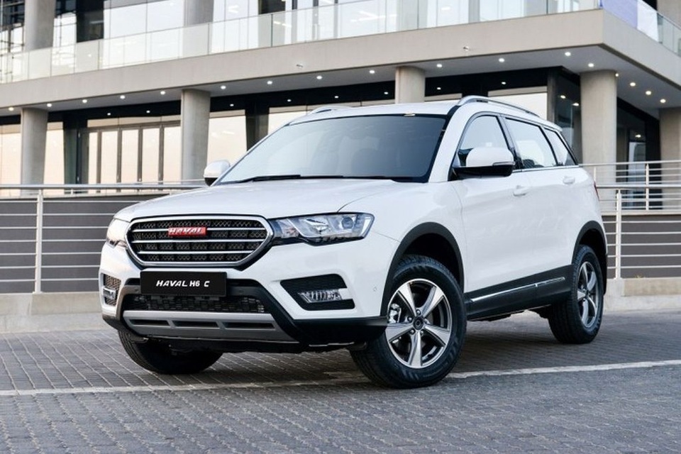 Điểm mặt 10 mẫu SUV bán chạy nhất thế giới năm 2020 - 5 Điểm mặt 10 mẫu SUV bán chạy nhất thế giới năm 2020 - 5
