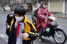 Nhiều tỉnh thành, thành hỏa tốc cho học sinh nghỉ chống dịch, chống rét