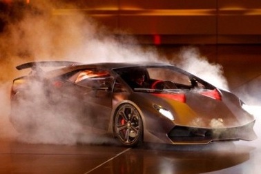 Xôn xao Lamborghini Sesto Elemento 