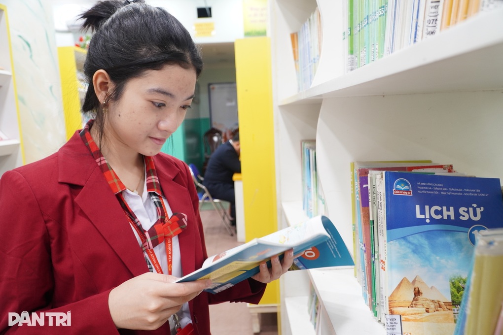 Lại tranh luận chi tiết ăn mù tạt trong bài Bắt nạt, sách ngữ văn lớp 6 - 3 Lại tranh luận chi tiết ăn mù tạt trong bài Bắt nạt, sách ngữ văn lớp 6 - 3
