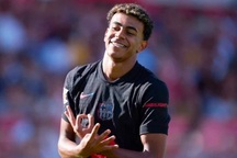 Lamine Yamal thăng hoa tột độ, Barcelona sắp có động thái lớn