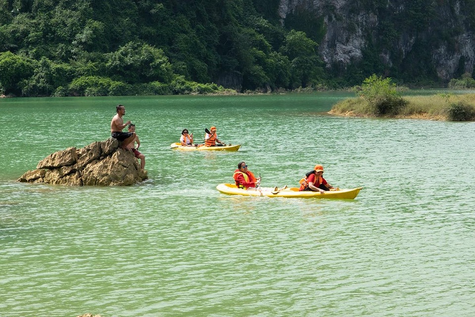 Miền thảo nguyên xanh đẹp tựa “tiên cảnh” cách Hà Nội chỉ hơn 100km - 10 Miền thảo nguyên xanh đẹp tựa “tiên cảnh” cách Hà Nội chỉ hơn 100km - 10