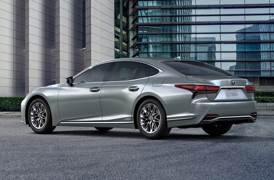 Lexus LS500 2021 về Việt Nam, sedan hạng sang giá từ 7,28 tỷ đồng - 2 Lexus LS500 2021 về Việt Nam, sedan hạng sang giá từ 7,28 tỷ đồng - 2