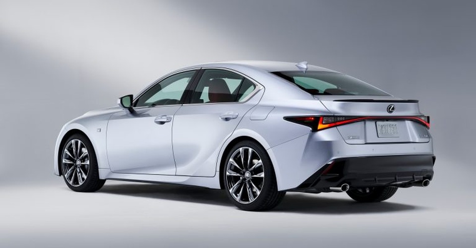 Lexus IS phiên bản nâng cấp 2021 có gì khác xe đời cũ? - 6 Lexus IS phiên bản nâng cấp 2021 có gì khác xe đời cũ? - 6