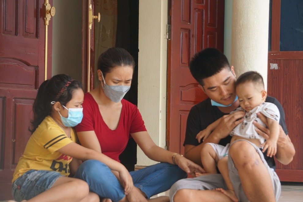 Sau chuyến hồi hương bão táp là nỗi lo cơm áo của cả ngàn lao động - 3 Sau chuyến hồi hương bão táp là nỗi lo cơm áo của cả ngàn lao động - 3