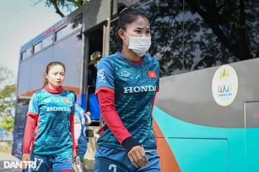 HLV Mai Đức Chung bất ngờ loại Chương Thị Kiều