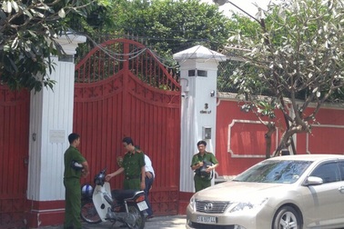 Khởi tố, khám xét nhà riêng nữ đại gia "thao túng" TrustBank