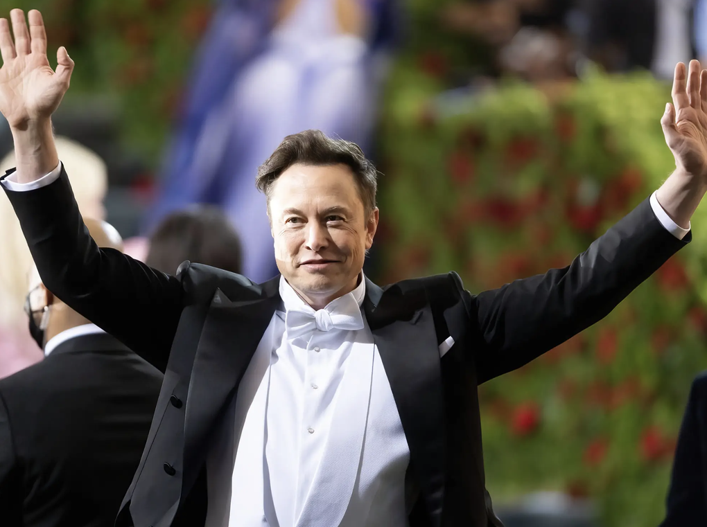 Elon Musk lấy lại ngôi giàu nhất thế giới - 1 Elon Musk lấy lại ngôi giàu nhất thế giới - 1
