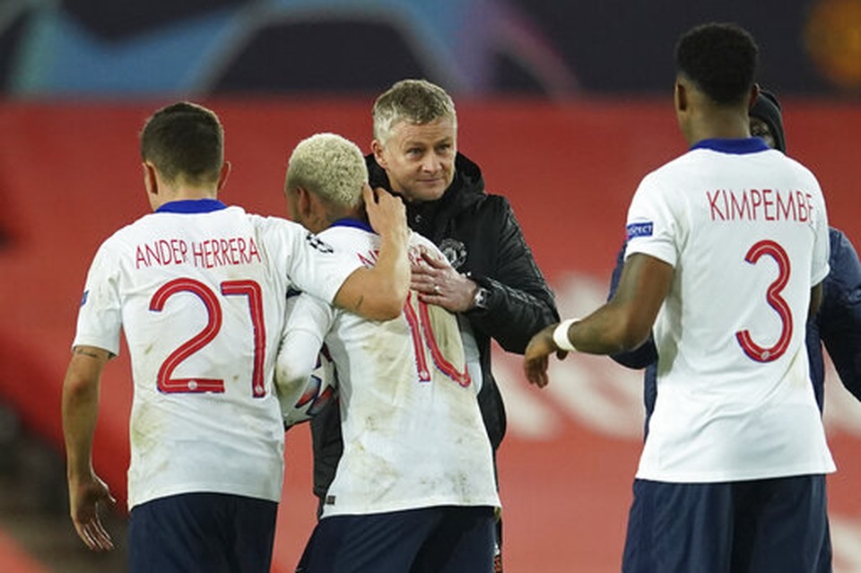 Man Utd thất bại đắng ngắt trên sân nhà trước PSG - 21 Man Utd thất bại đắng ngắt trên sân nhà trước PSG - 21