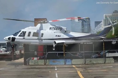 Bill Gates cùng con gái út và bạn trai của cô dùng bữa ở quán cuối tuần qua