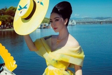 Giáng My sang trọng đài các trong hoàng thành Đại nội Huế