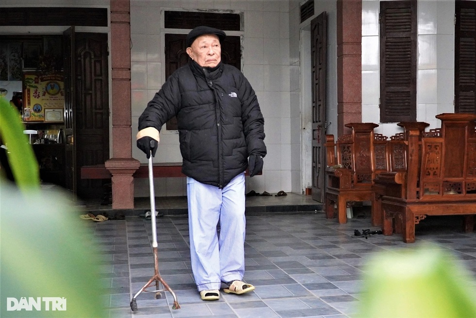 Cụ ông 105 tuổi nghiện một món ăn quen thuộc, là bí quyết trường thọ - 1 Cụ ông 105 tuổi nghiện một món ăn quen thuộc, là bí quyết trường thọ - 1