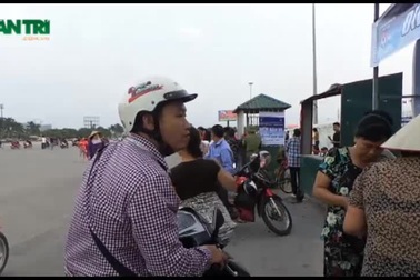 Mỹ Đình ảm đạm trước giờ bóng lăn