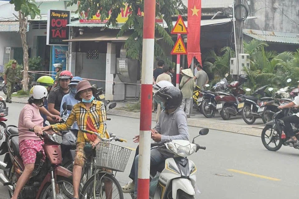 Cụ bà 80 tuổi tử vong sau khi bị người đàn ông bóp cổ ở TPHCM - 1 Cụ bà 80 tuổi tử vong sau khi bị người đàn ông bóp cổ ở TPHCM - 1