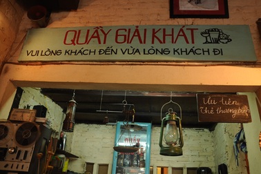 Độc đáo quán ăn tái hiện thời kỳ bao cấp giữa lòng Thủ đô