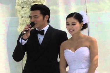 Hôn lễ hoành tráng của Jang Dong Gun và Go So Young