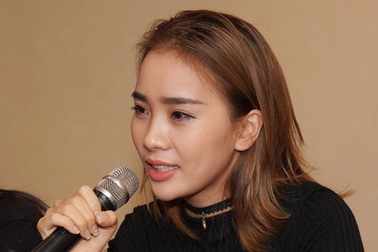 Phạm Lịch khóc khi nhắc lại câu chuyện P.A.K trong hội nghị “Ngăn chăn bạo lực đối với phụ nữ”