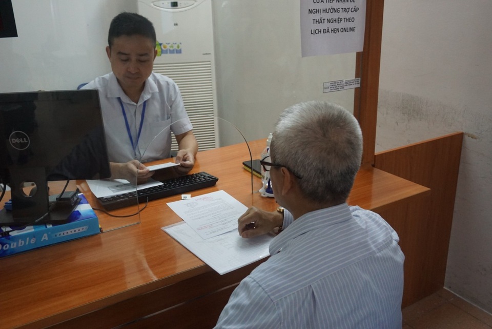 Chấp nhận lương cử nhân 4-5 triệu đồng hay lái xe công nghệ lương gấp đôi? - 2 Chấp nhận lương cử nhân 4-5 triệu đồng hay lái xe công nghệ lương gấp đôi? - 2