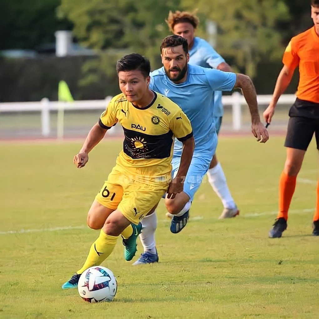 Pau FC mua cầu thủ chạy cánh, Quang Hải thêm đối thủ cạnh tranh - 2 Pau FC mua cầu thủ chạy cánh, Quang Hải thêm đối thủ cạnh tranh - 2