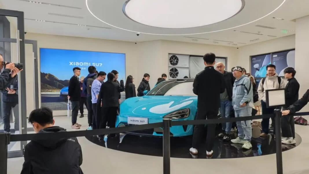 Kể từ khi công bố kế hoạch sản xuất ô tô vào ngày 30/3/2021, Xiaomi đã chịu sức ép rất lớn (Ảnh: CarNewsChina).