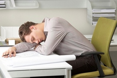 3 lý do khiến "đại lãnh đạo" W.Churchill luôn ngủ trưa