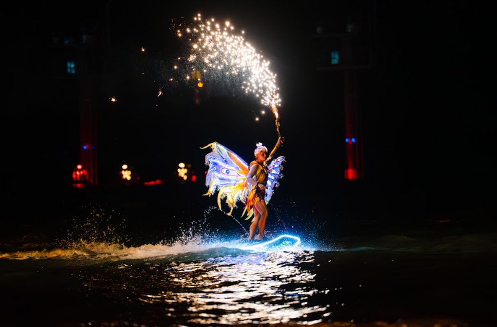 Experimente el espectáculo disponible solo durante los 3 meses de verano en Cat Ba, precios de entradas desde 550.000 VND - 3 Trải nghiệm show diễn chỉ có trong 3 tháng hè tại Cát Bà, giá vé từ 550.000 đồng - 3