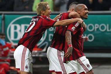 Milan bị cầm chân trên sân nhà, Juventus tìm lại niềm vui